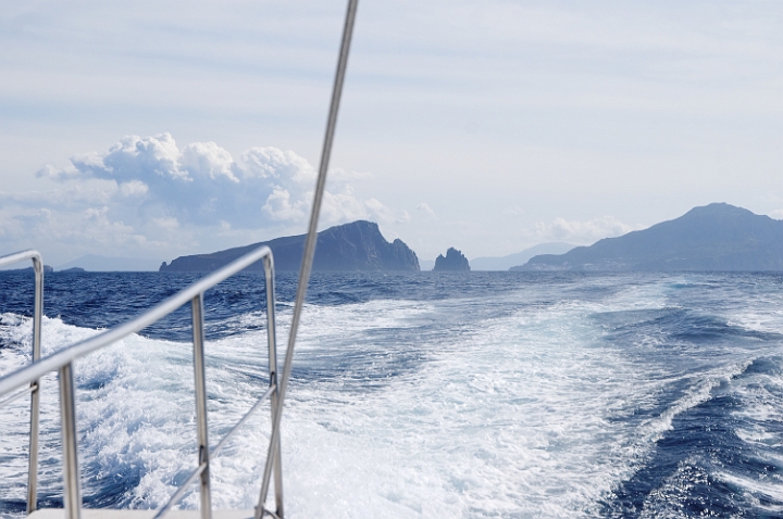 arrivee sur l'ile.jpg